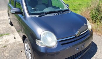 Hatchback Toyota SIENTA