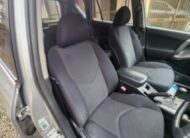 SUV Toyota RAV4