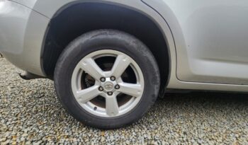 SUV Toyota RAV4