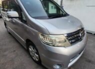 2008 Minivan Nissan SERENA