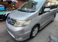 2008 Minivan Nissan SERENA